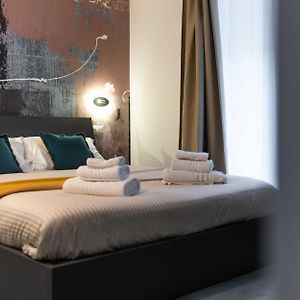 Camera con letto king size